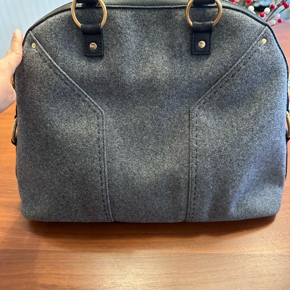 YSL XL Gray Muse Wool Shoulder Bag - Picture 8 of 17